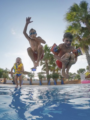 HERO8 + MAX Lifestyle - Alex Wing.jpg